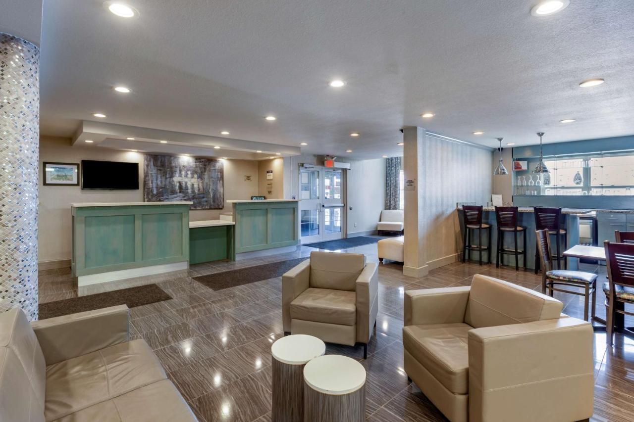 Best Western Plus Woodstock Inn & Suites Εξωτερικό φωτογραφία