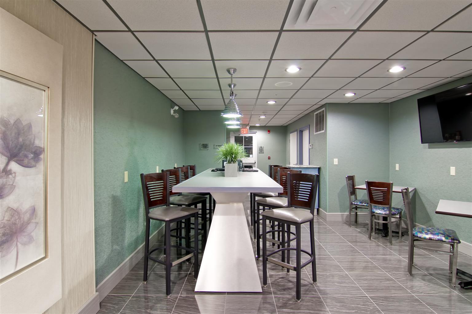 Best Western Plus Woodstock Inn & Suites Εξωτερικό φωτογραφία