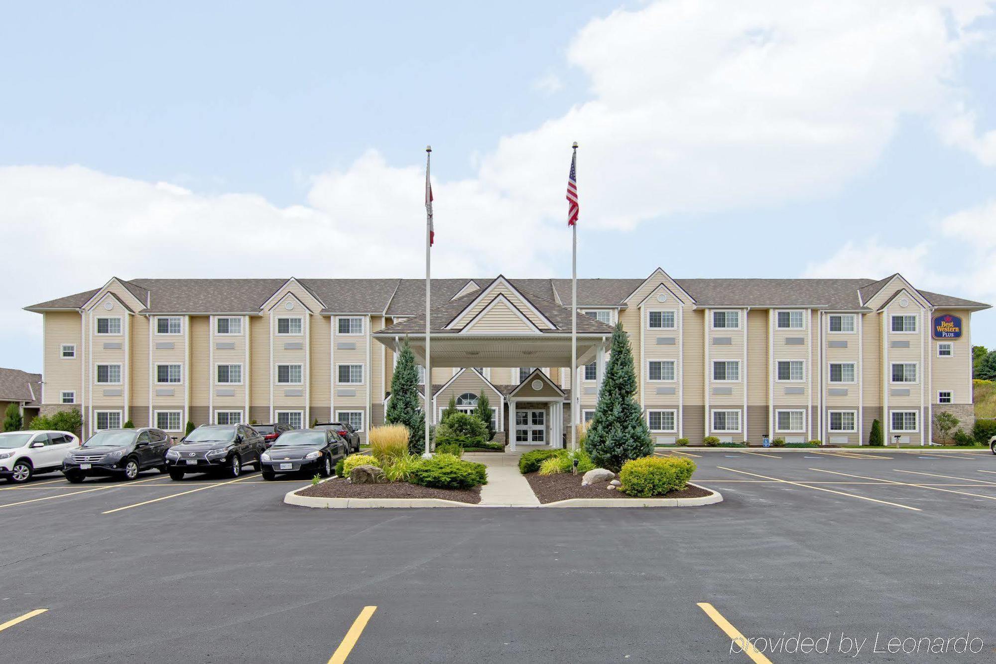 Best Western Plus Woodstock Inn & Suites Εξωτερικό φωτογραφία